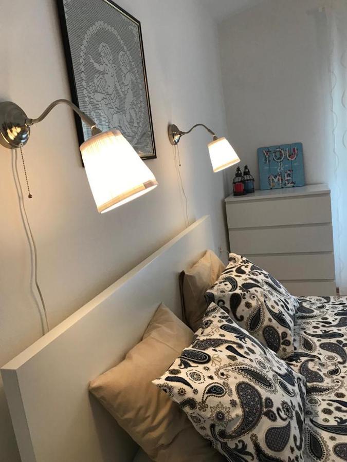 Apartmani Darko Kornić Eksteriør bilde