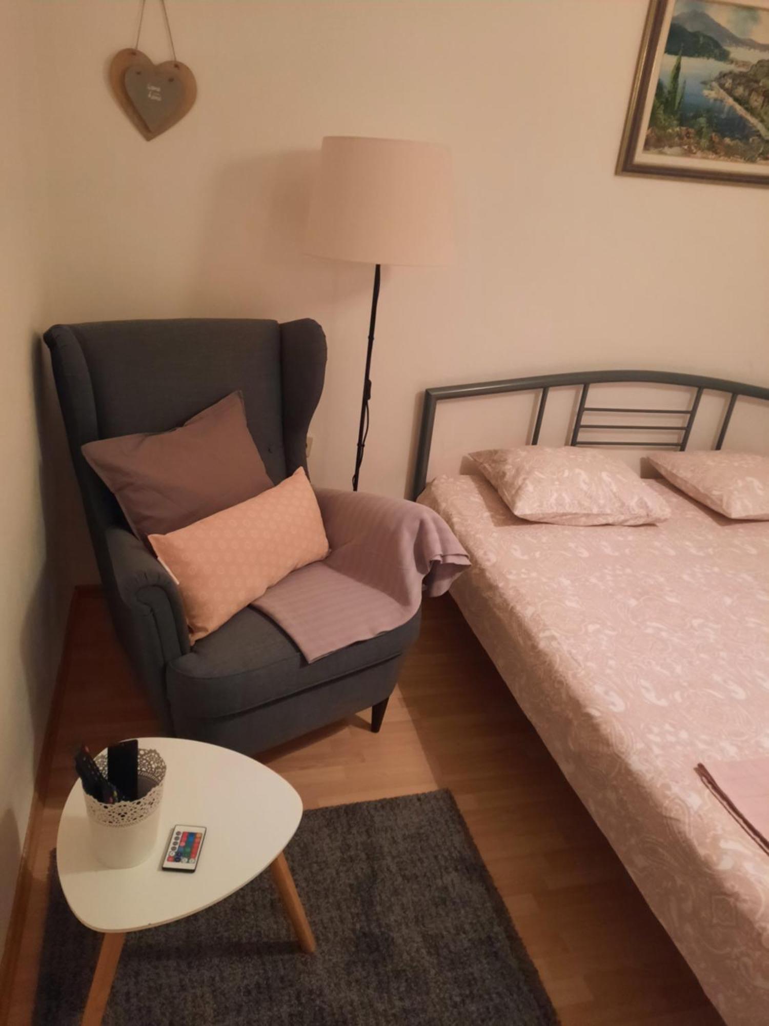 Apartmani Darko Kornić Eksteriør bilde